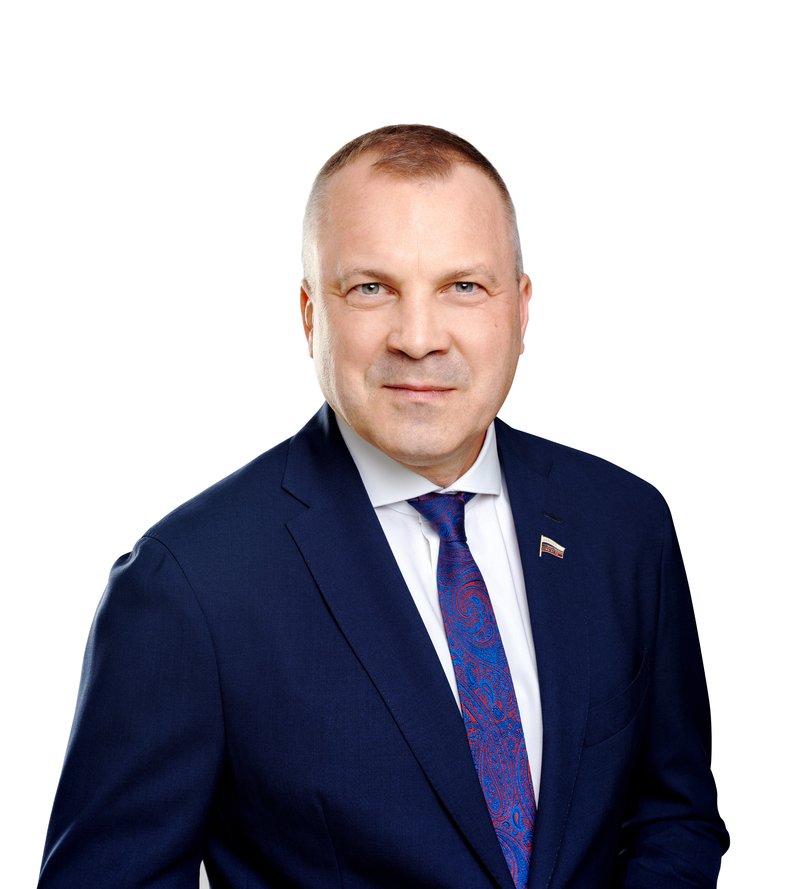 Попов Евгений Георгиевич